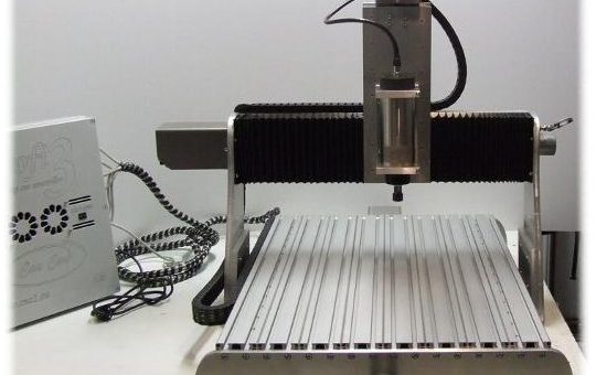 Spolecnost Awac a jeji sluzby v oblasti cnc stroju