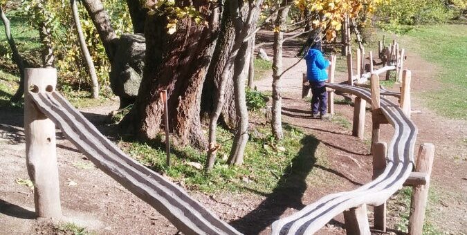 Velká kuličkodráha vyvolá úsměv a osloví všechny generace